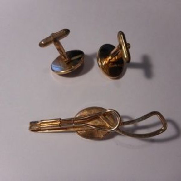 "Correct Gold Tone Black Tie Clasp Cufflinks Set " - Picture 3 of 7